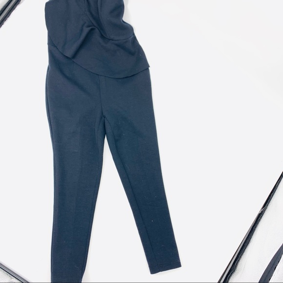 Venus one shoulder jumpsuit with ruffle - Picture 3 of 4